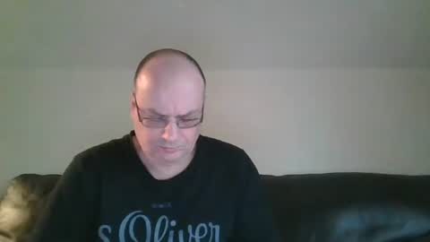 Snapshot of spritzer47 chatting on 03/09/25, 10:30 spritzer47 online show from 03/09/25, 10:30