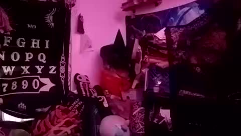 spunfoxxx online show from 10/10/25, 11:48