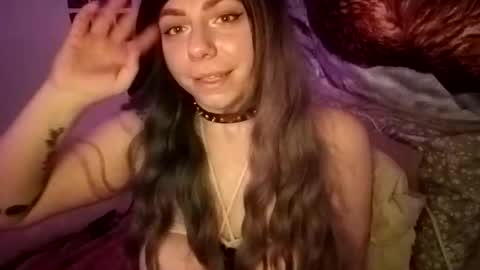 spunfoxxx online show from 10/20/25, 07:47