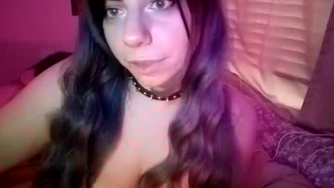 spunfoxxx online show from 10/22/25, 11:04