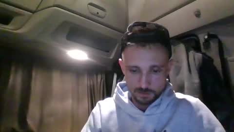 Snapshot of spyco82 chatting on 11/04/25, 06:18 spyco82 online show from 11/04/25, 06:18