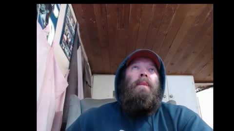 Snapshot of squegly chatting on 12/31/24, 09:42 Bryan online show from 12/31/24, 09:42