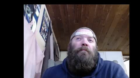 Snapshot of squegly chatting on 01/12/25, 08:14 Bryan online show from 01/12/25, 08:14