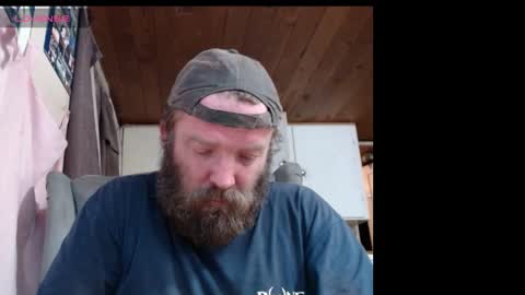 Snapshot of squegly chatting on 09/10/25, 07:41 Bryan online show from 09/10/25, 07:41