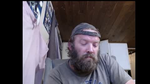 Snapshot of squegly chatting on 09/23/25, 10:40 Bryan online show from 09/23/25, 10:40