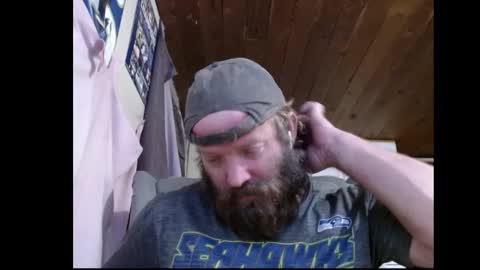 Snapshot of squegly chatting on 10/07/25, 09:50 Bryan online show from 10/07/25, 09:50