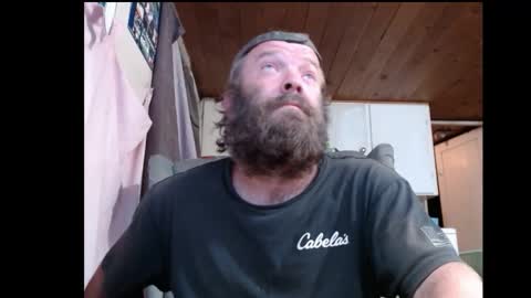 Snapshot of squegly chatting on 10/12/25, 01:54 Bryan online show from 10/12/25, 01:54