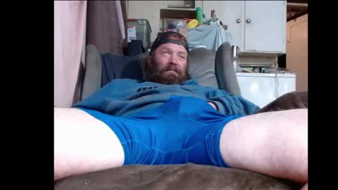 Snapshot of squegly chatting on 10/28/25, 02:31 Bryan online show from 10/28/25, 02:31