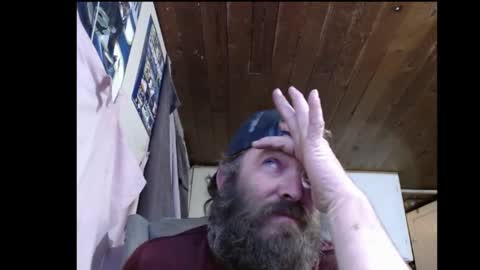 Snapshot of squegly chatting on 11/06/25, 08:15 Bryan online show from 11/06/25, 08:15