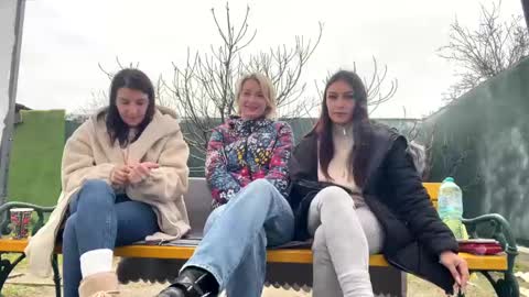 Snapshot of squirt_bunny77 chatting on 03/02/25, 07:10 My name is Maya Lush is activeThere are legends that in this room all your wishes can come true Private is Open online show from 03/02/25, 07:10