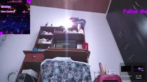 Snapshot of squirtmachinex chatting on 01/14/25, 09:51 Wanda online show from 01/14/25, 09:51