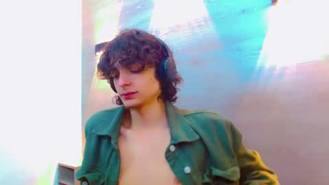 ethan online show from 09/24/25, 02:09