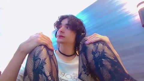 ethan online show from 05/07/26, 01:16
