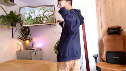 sr_evann online show from 04/09/26, 03:39