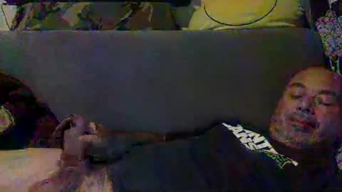 Snapshot of srekos38 chatting on 12/15/24, 10:47 srekos38 online show from 12/15/24, 10:47