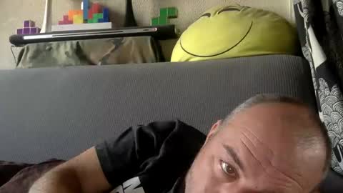 Snapshot of srekos38 chatting on 12/18/24, 10:30 srekos38 online show from 12/18/24, 10:30