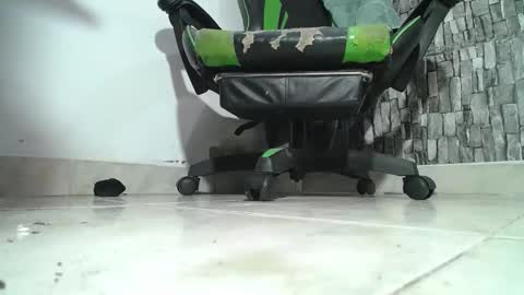 sr master cum its my old account online show from 03/24/26, 04:01