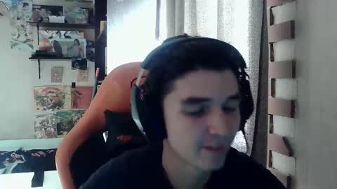 Snapshot of srikovnikita chatting on 11/03/25, 08:37 Small Boy online show from 11/03/25, 08:37