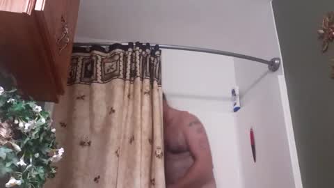 Snapshot of srnewton978 chatting on 01/30/25, 11:34 srnewton978 online show from 01/30/25, 11:34