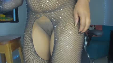 srsexy98 online show from 01/31/25, 08:54