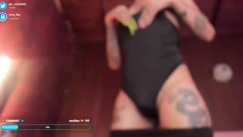 Snapshot of srta_fox chatting on 06/07/26, 06:33 Srta. Fox online show from 06/07/26, 06:33