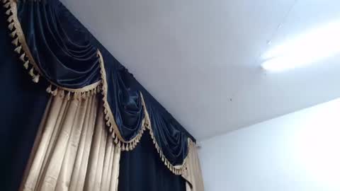 .          . online show from 02/22/25, 03:03