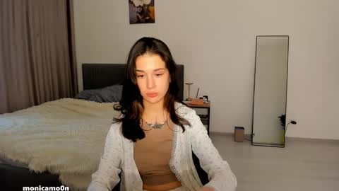 Snapshot of ssash1mii chatting on 01/27/25, 09:13 Hey guys i miss you so much online show from 01/27/25, 09:13