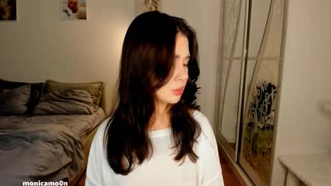 Snapshot of ssash1mii chatting on 10/10/25, 11:15 Hey guys i miss you so much online show from 10/10/25, 11:15