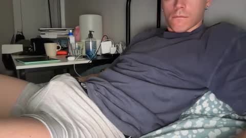 ssbrns online show from 11/10/25, 03:33