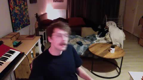 Roger online show from 12/05/24, 07:28