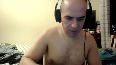 Snapshot of sstrasser chatting on 12/15/24, 10:37 ShYgUy online show from 12/15/24, 10:37