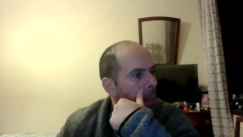 Snapshot of sstrasser chatting on 01/03/25, 12:22 ShYgUy online show from 01/03/25, 12:22