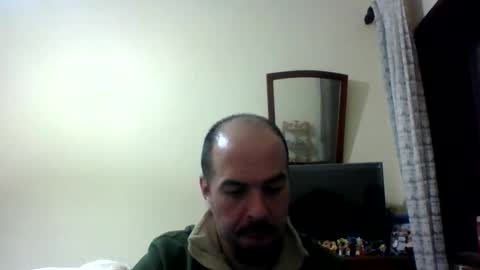 Snapshot of sstrasser chatting on 12/16/25, 06:46 ShYgUy online show from 12/16/25, 06:46