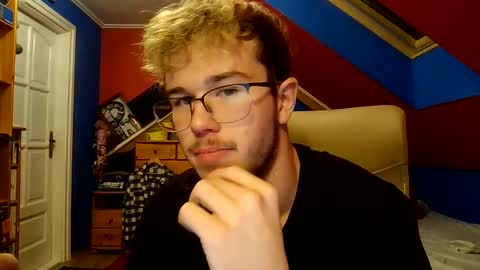 st1eve online show from 12/02/25, 07:42