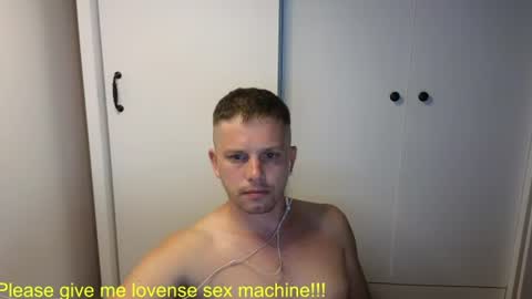 st1vemaster01 online show from 07/14/26, 12:55