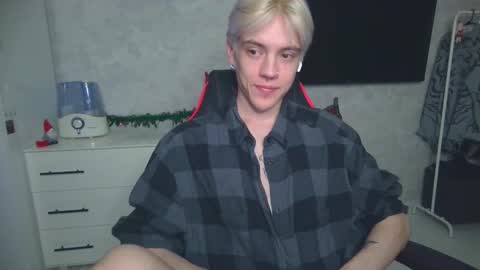Nick Gasai online show from 12/28/24, 02:43