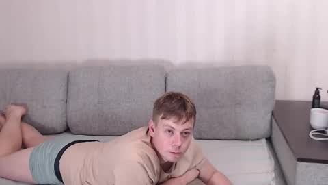 Joe Peach online show from 11/05/25, 01:44