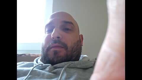 Snapshot of sta13 chatting on 12/26/24, 08:07 sta13 online show from 12/26/24, 08:07