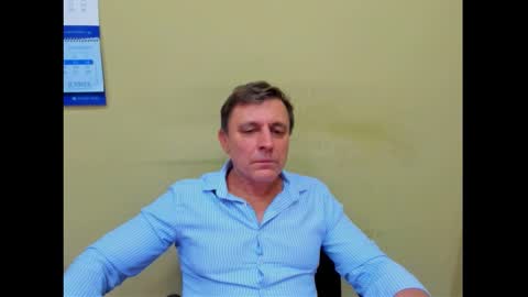 Snapshot of stacattoff chatting on 11/17/25, 03:40 stacattoff online show from 11/17/25, 03:40