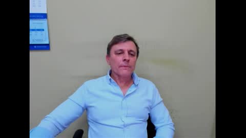 Snapshot of stacattoff chatting on 11/19/25, 04:29 stacattoff online show from 11/19/25, 04:29