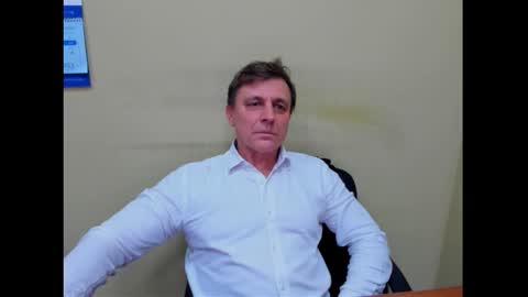 Snapshot of stacattoff chatting on 11/20/25, 04:07 stacattoff online show from 11/20/25, 04:07