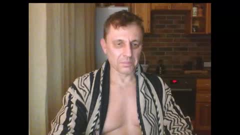 Snapshot of stacattoff chatting on 12/21/25, 11:23 stacattoff online show from 12/21/25, 11:23