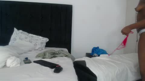 stacey_jaxn online show from 04/02/26, 08:01