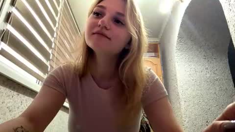 Snapshot of staceyfletcher chatting on 07/11/26, 03:15 Emma online show from 07/11/26, 03:15