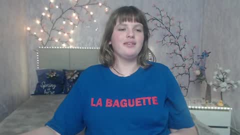 Stacey online show from 04/25/26, 01:41