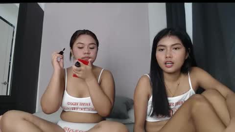 Snapshot of staceythekat chatting on 11/14/25, 02:54 staceythekat online show from 11/14/25, 02:54