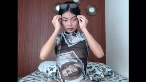 Snapshot of staceythekat chatting on 12/14/25, 02:39 staceythekat online show from 12/14/25, 02:39