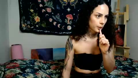 Snapshot of stacy66w9 chatting on 01/11/26, 01:32 stacy66w9 online show from 01/11/26, 01:32