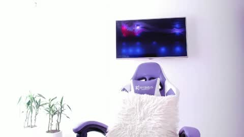 TWstacymalibu110 online show from 05/05/26, 01:52