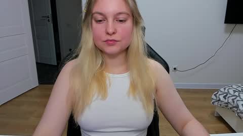 Stacy  online show from 12/15/24, 06:37